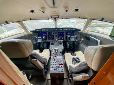 2012 Bombardier Challenger 300: 