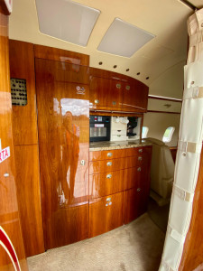 2012 Bombardier Challenger 300: 