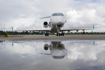 2012 Bombardier Challenger 300: 