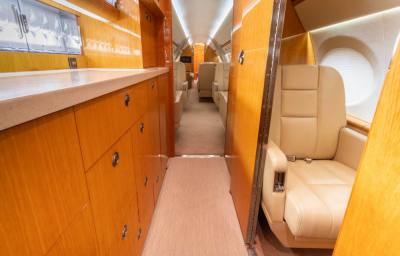 2011 Gulfstream G550: 