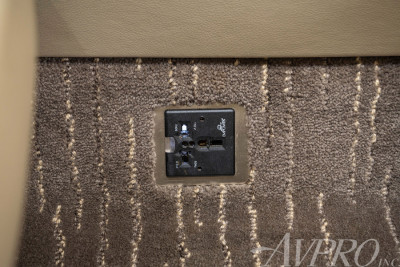 2016 Bombardier Learjet 75: 