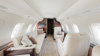 2011 Bombardier Challenger 605: 