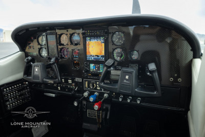 1979 Cessna 210 Centurion: 