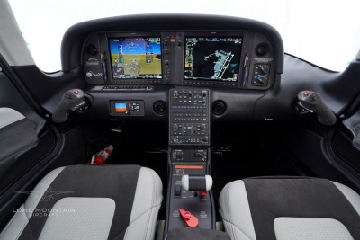 2021 Cirrus SR22 GTS: 