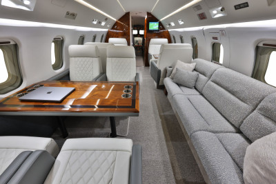 1993 Bombardier Challenger 601 - 3AER: 