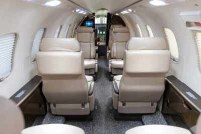 2010 Bombardier Learjet 40XR: 