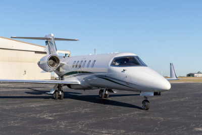 2010 Bombardier Learjet 40XR: 