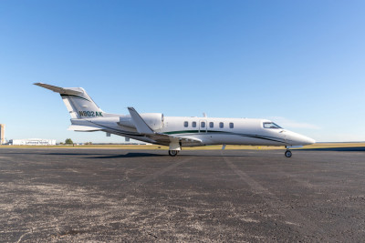 2010 Bombardier Learjet 40XR: 