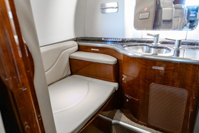 2010 Bombardier Learjet 40XR: 