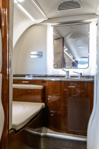 2010 Bombardier Learjet 40XR: 
