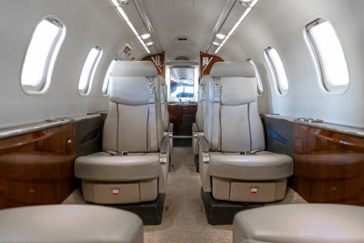 2010 Bombardier Learjet 40XR: 