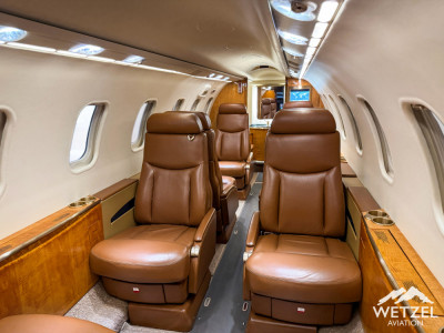 2005 Bombardier Learjet 45XR: 