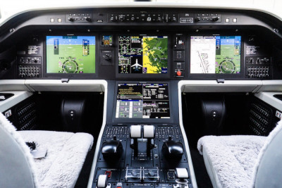 2015 Embraer Legacy 500: 