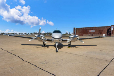 1999 Beechcraft Baron 58: 