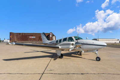 1999 Beechcraft Baron 58: 