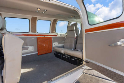 1999 Beechcraft Baron 58: 