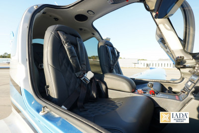 2006 Cirrus SR22 GTS: 