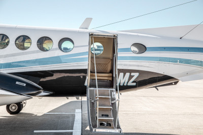 1998 Beechcraft King Air 350: 