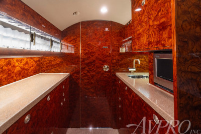 2011 Gulfstream G450: 