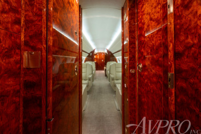 2011 Gulfstream G450: 