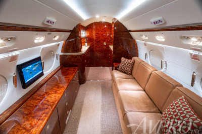 2011 Gulfstream G450: 