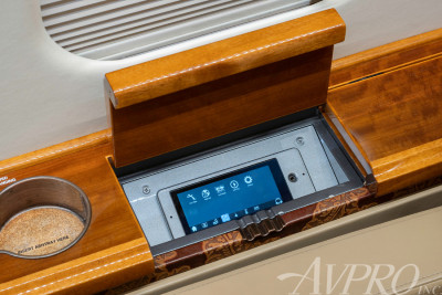 2009 Bombardier Challenger 605: 