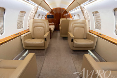 2009 Bombardier Challenger 605: 