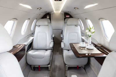 2014 Embraer Phenom 300: 