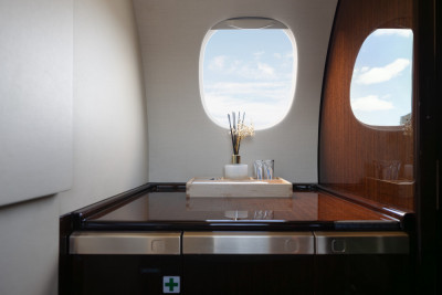 2014 Embraer Phenom 300: 