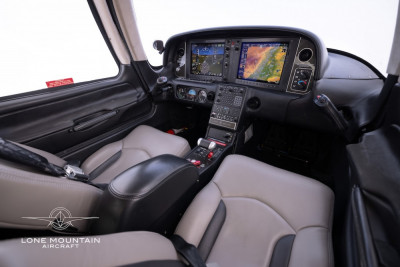 2010 Cirrus SR22 G3: 