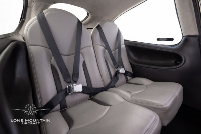 2010 Cirrus SR22 G3: 