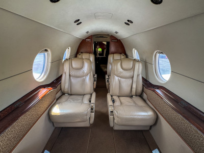2008 Hawker 400XP: 