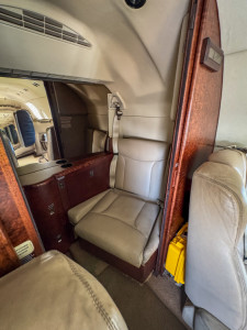 2008 Hawker 400XP: 