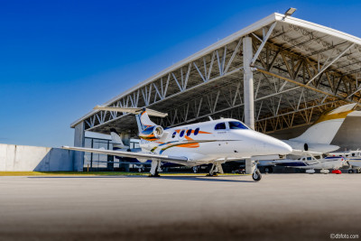 2012 Embraer Phenom 100: 