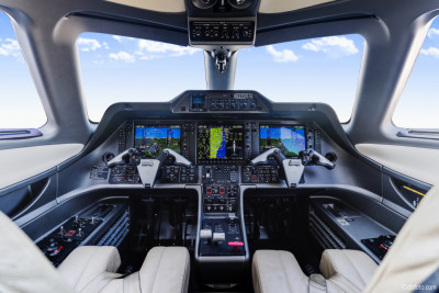 2012 Embraer Phenom 100: 