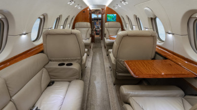 2007 Hawker 850XP: Aft Cabin Forward View