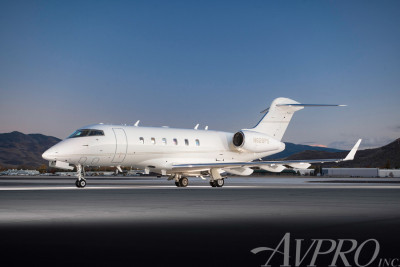 2009 Bombardier Challenger 300: 