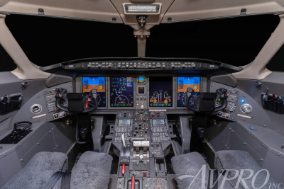 2009 Bombardier Challenger 300: 