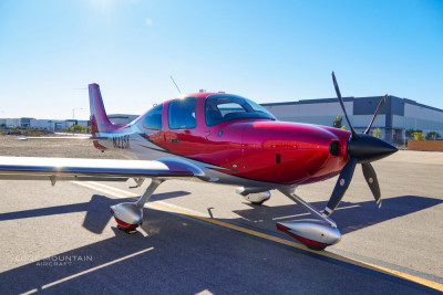 2022 Cirrus SR22T G6 GTS: 