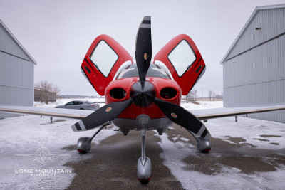 2019 Cirrus SR22T: 