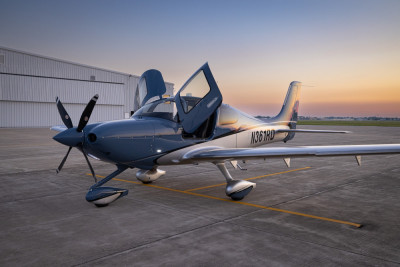 2025 Cirrus SR22TG7: 