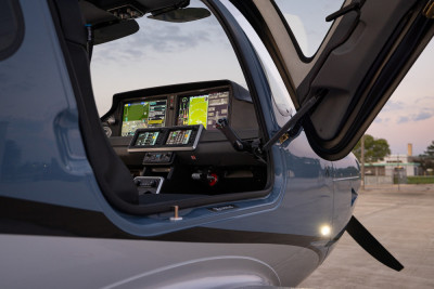 2025 Cirrus SR22TG7: 