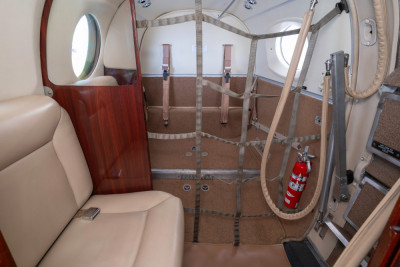2004 Beechcraft King Air B200: 