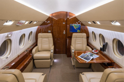 2008 Dassault Falcon 2000EX EASy: 