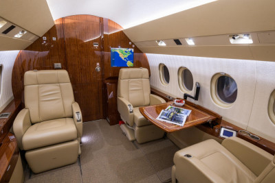 2008 Dassault Falcon 2000EX EASy: 