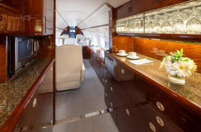 2001 Gulfstream G-IV SP: 