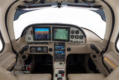 2004 Cirrus SR22 GTS: 