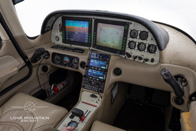 2004 Cirrus SR22 GTS: 