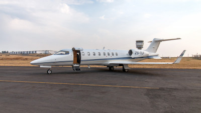 2002 Bombardier Learjet 45: 