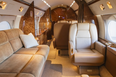 2002 Gulfstream G-IV SP: 